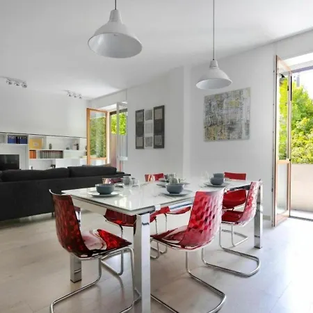 Procida Luxury By Halldis Apartment Milan